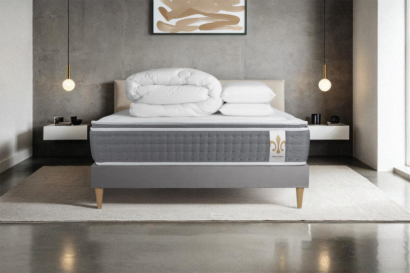 Pack lit complet 140x190 cm - Matelas + Sommier Gris + 2 oreillers + Couette - Vingt-Six PLUS