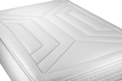 Pack lit complet 140x200 cm - Matelas + Sommier Gris (en kit) + 2 oreillers + Couette - Vingt-Quatre PLUS