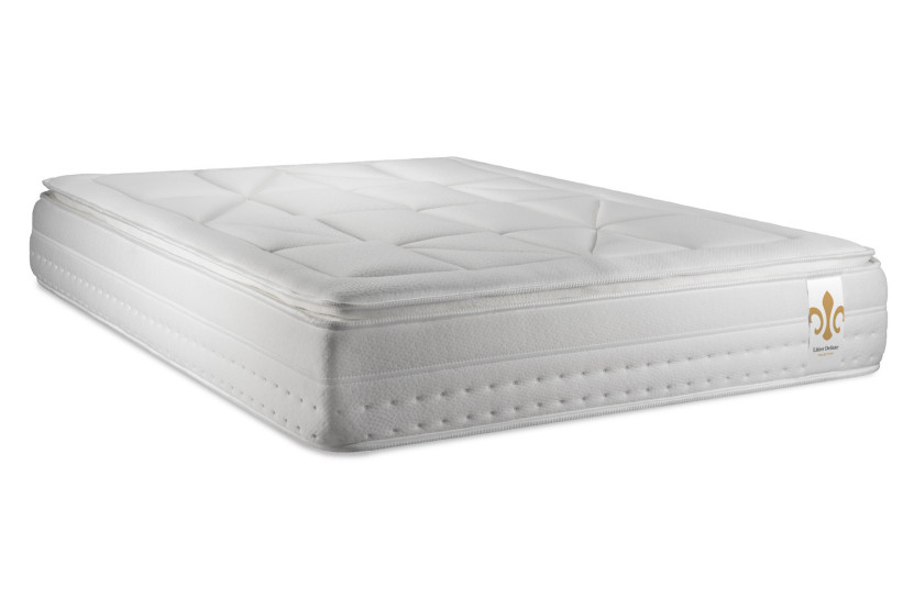 Pack lit complet 160x200 cm - Matelas + Sommier Blanc (en kit) + 2 oreillers + Couette - Vingt-Huit PLUS