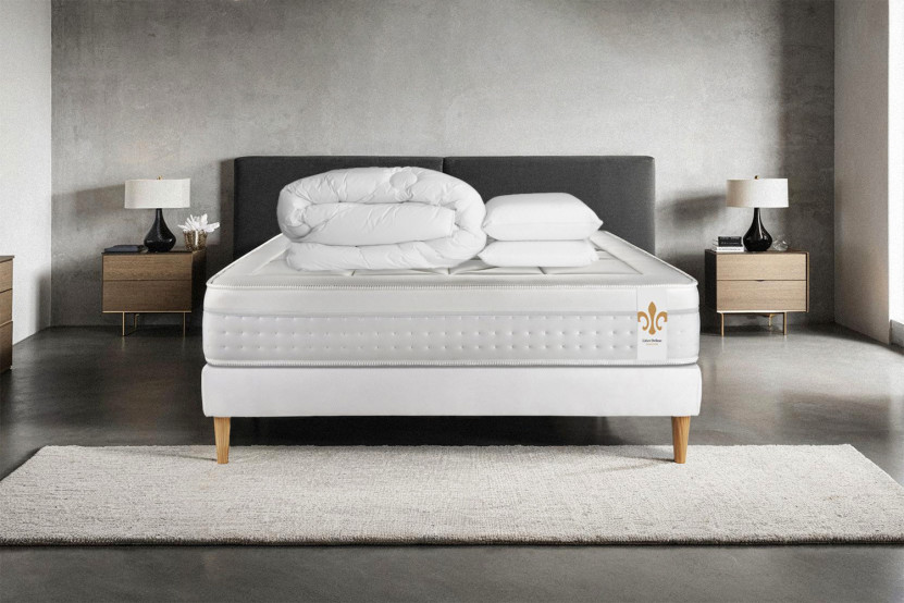 Pack lit complet 160x200 cm - Matelas + Sommier Blanc + 2 oreillers + Couette - Vingt-Huit